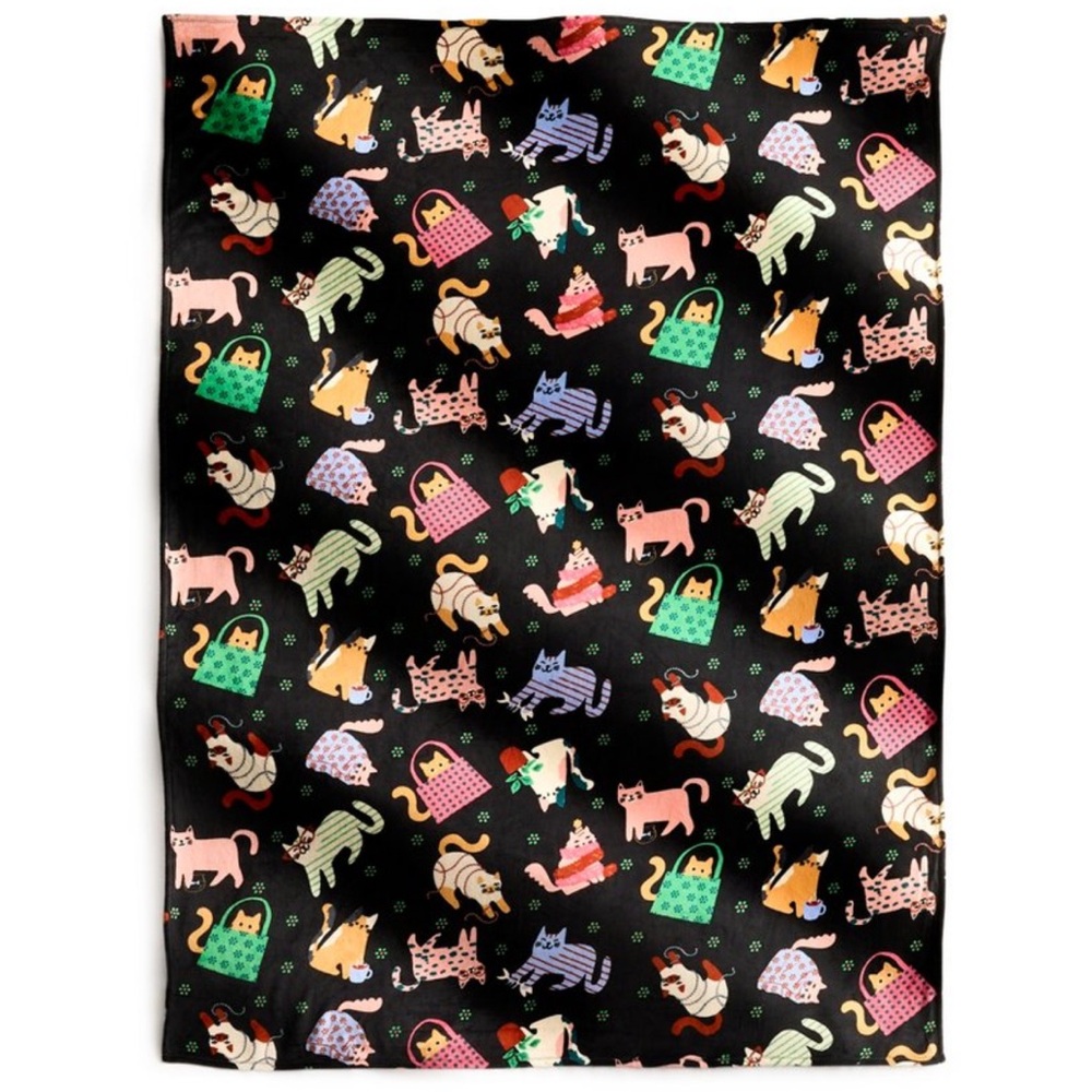 Vera Bradley Oversized Fleece Throw Blanket - 94” x 66”